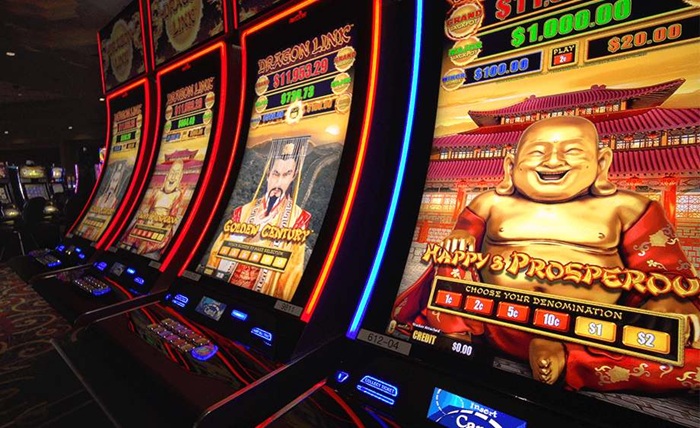 Slot